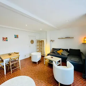 Studio Cosy Et Lumineux De 35m2 A Romagnat